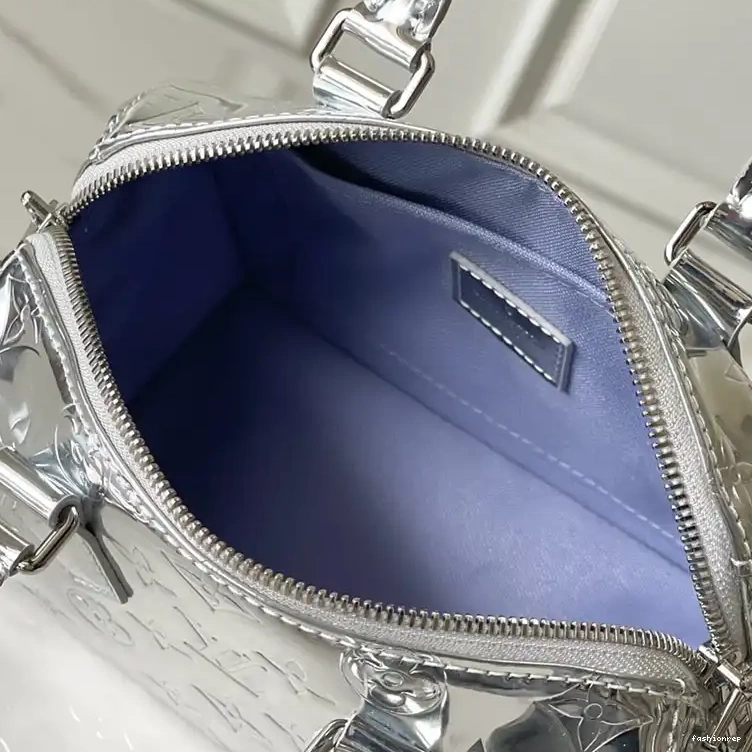 Fashionrepsfam ru 2411YA0181 LV Bags 0818